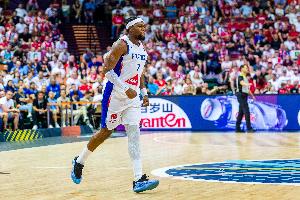 一节花？法国首节36-9大比分领先冰岛 法国阵中9人得分