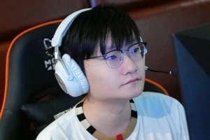 两把刺客全是乱杀！Tian再次不死超神 两个胜局砍下19-0-16的华丽战绩