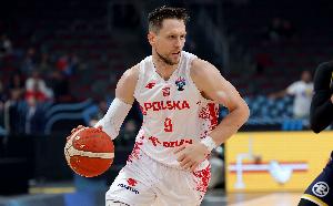 难阻失利！波尼特卡13投6中&罚球8中4 得到19分6板6助