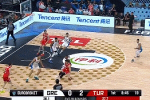 外线神准！奥斯马尼首节6中5独得14分3板 三分4中4