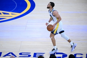 乔丹-克劳福德：库里是历史前10 他是少数几个能说自己是GOAT的人