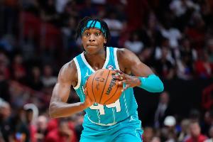 欧媒：奥林匹亚科斯向游击队支付30万美元买断费 来签下尼利基纳