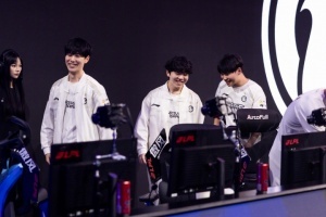 复兴！iG时隔六年再度晋级S赛 S8、S9参加S赛LPL都夺得冠军