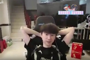 doinb：在韩国就小学生玩瓦；LoL比赛的热度流量还是很高的