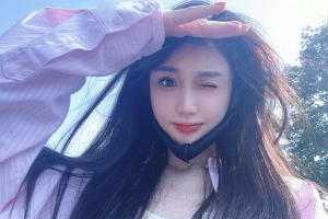 主持人小悠珊珊晒照：宝子们中秋节快乐呀南通也太好吃了吧！