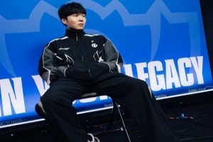 食言了！Rookie赛前曾放话：虽然只进3次世界赛 但打LCK没输过