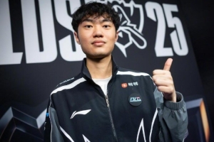 B站博主抽风的飞机：全靠彬大哥手大哥啊 打个巴西队跟打决赛一样