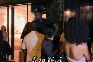 弗拉格新赛季最佳新秀应该稳了吧 ？