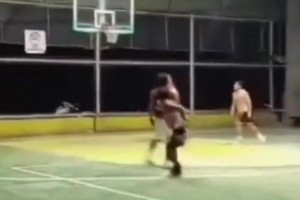 篮球火没骗我，亢龙不悔旋风式投篮是真实存在的