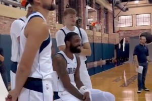 浓眉+欧文+克莱+弗拉格！独行侠四巨头定妆照 新赛季走多远？