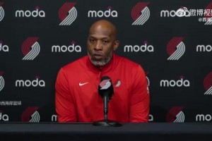 猪哥多带带！霍勒迪：杨瀚森场下是个很搞笑的人，场上他很聪明